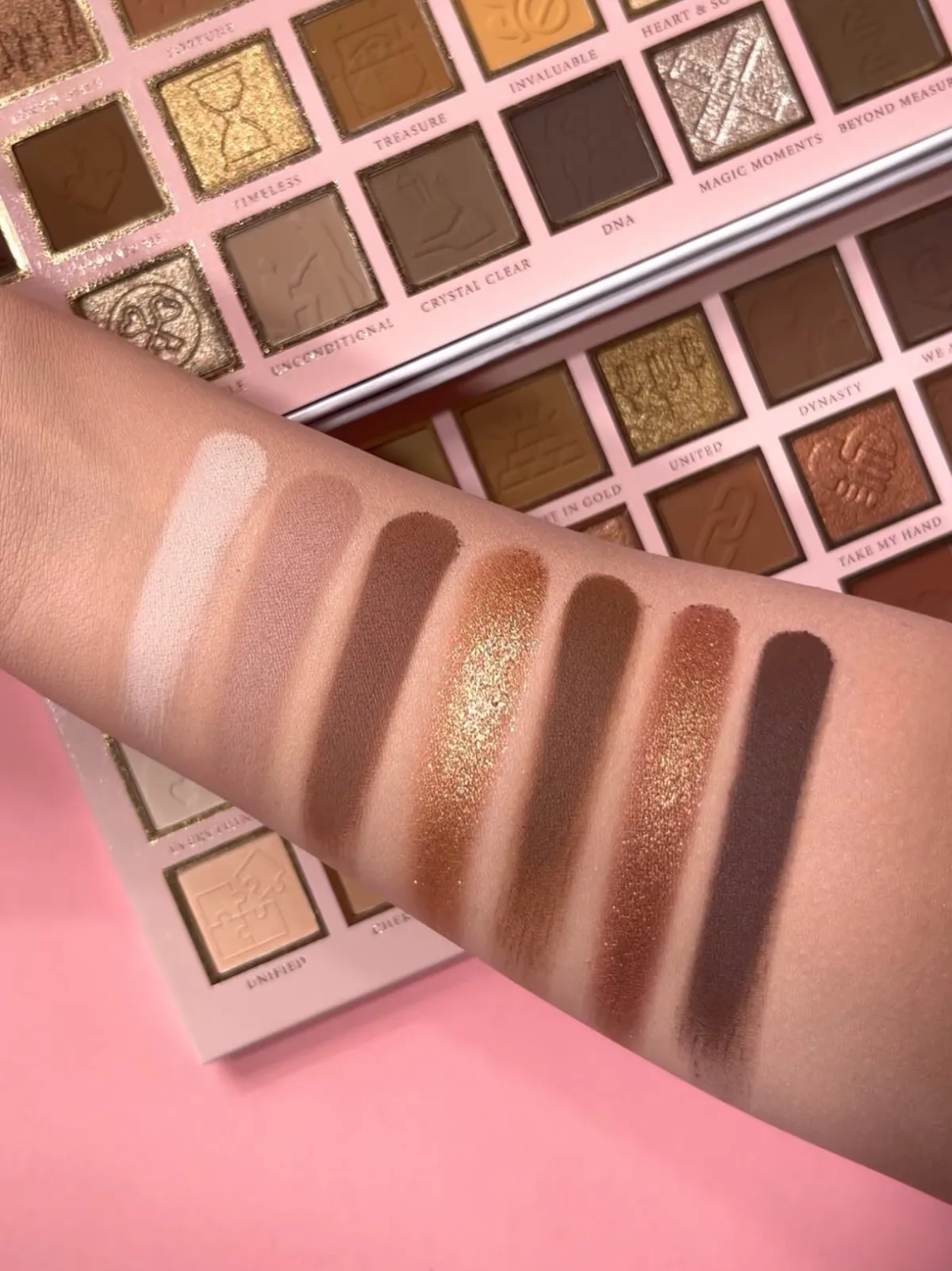 P. Louise P.Louise Timeless Treasures Palette- Palettes